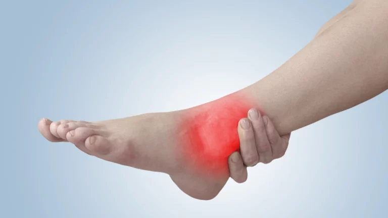 Dor na articulação do tornozelo: causas, tratamentos e dicas